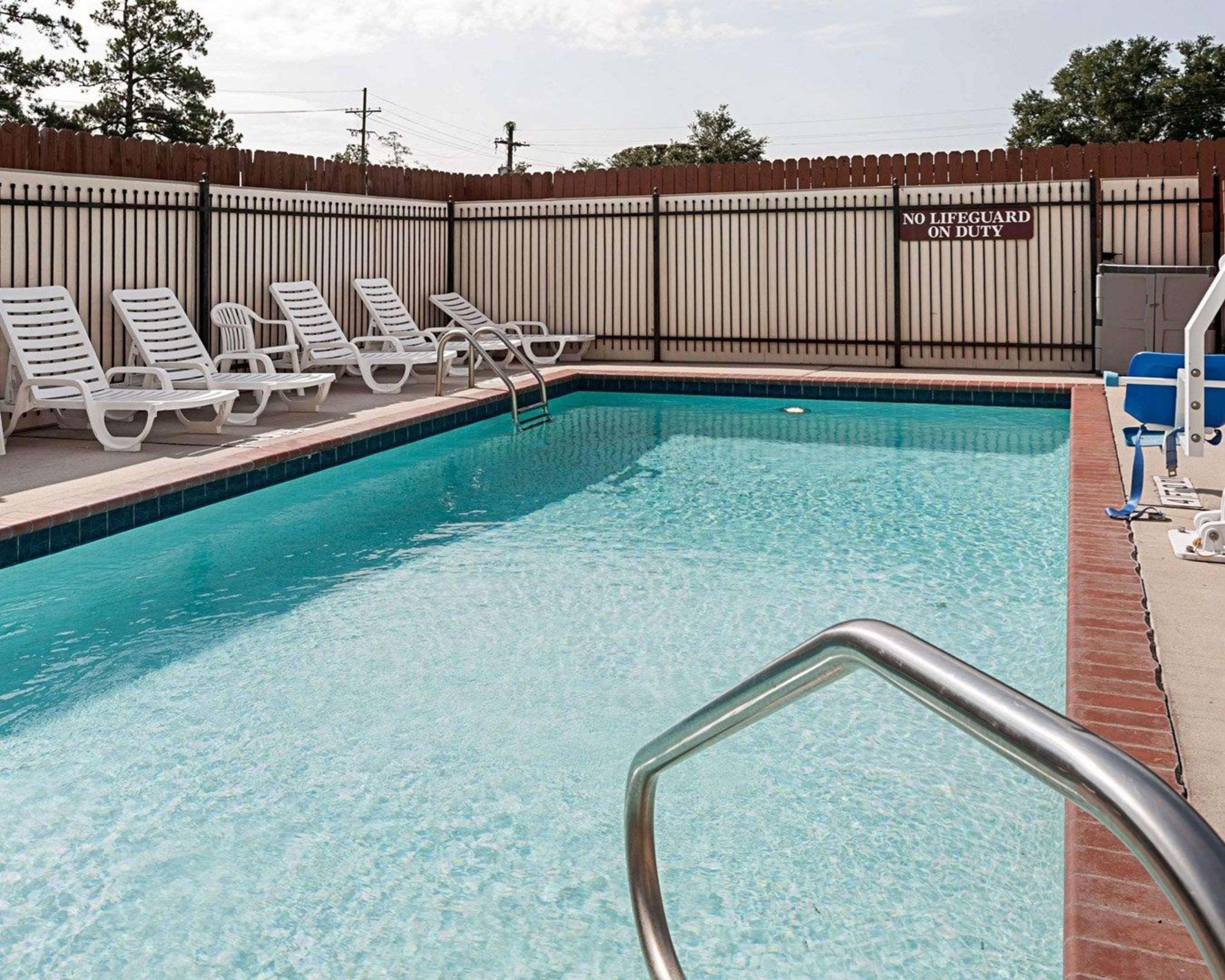 Comfort Suites Lake Charles Dış mekan fotoğraf