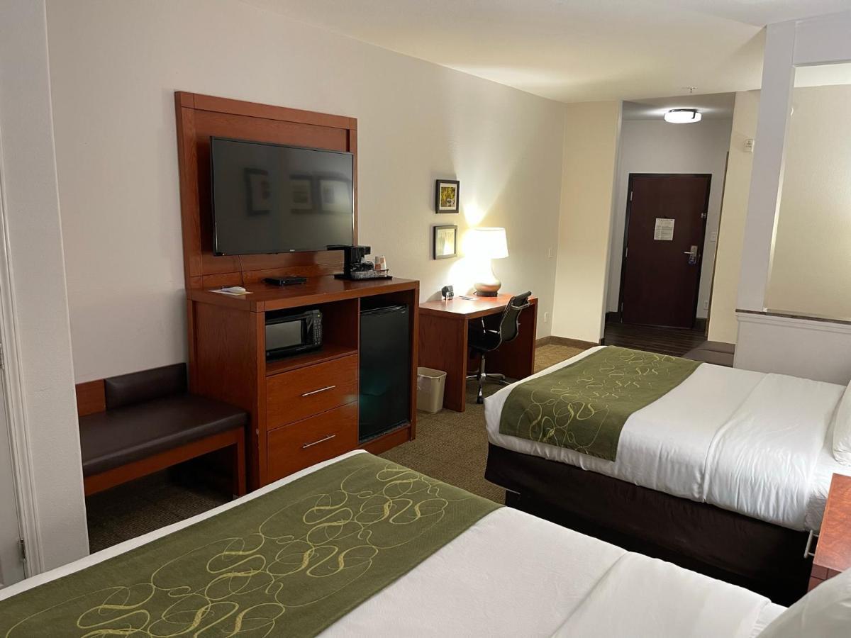 Comfort Suites Lake Charles Dış mekan fotoğraf