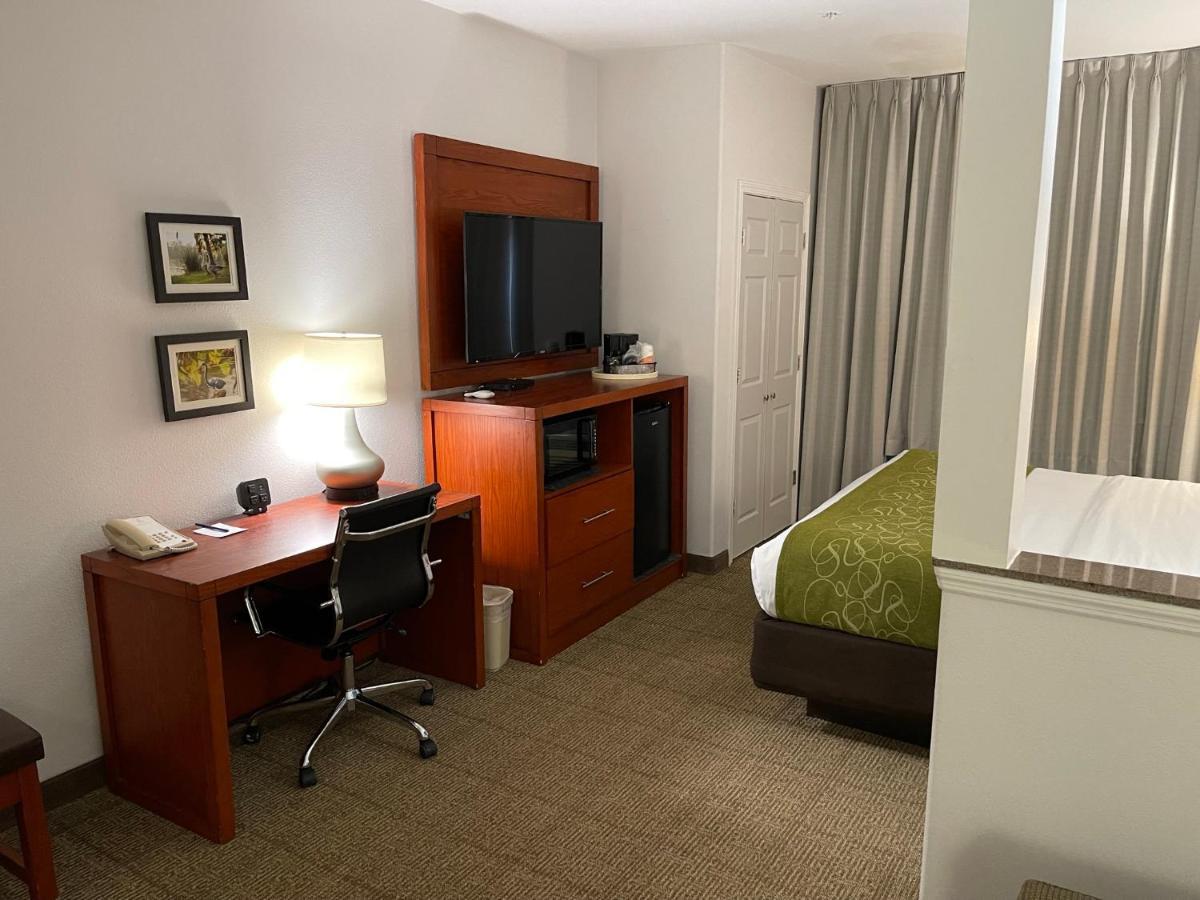 Comfort Suites Lake Charles Dış mekan fotoğraf
