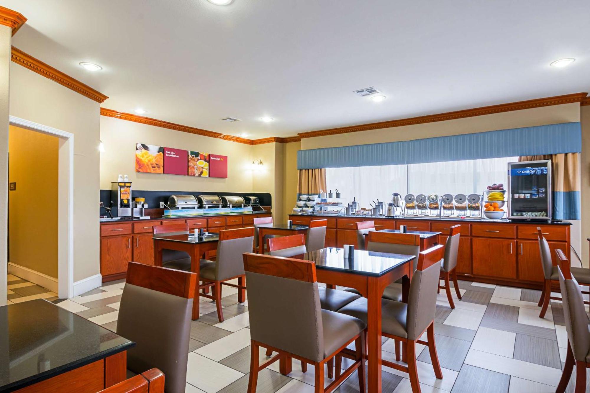 Comfort Suites Lake Charles Dış mekan fotoğraf
